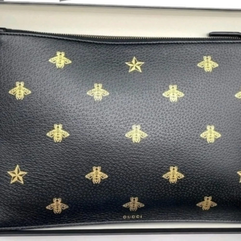 GUCCI Black Leather Bee & Star Wristlet Pouch Clutch 495066 Full Inclusion LNC - Picture 10 of 10